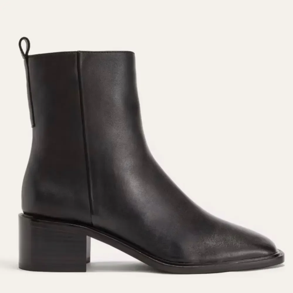 EVERLANE The City Boot Black Leather Pull Tab Side Zip Block Heel Size 7.5